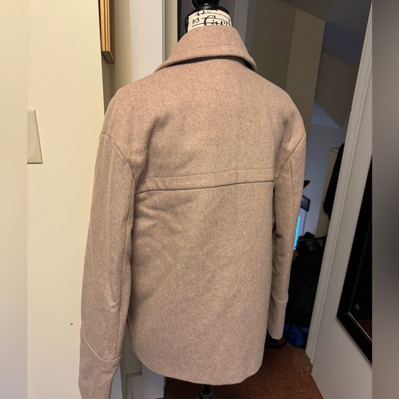 Gorgeous Wool JCrew Oatmeal Peacoat - Picture 6 of 8